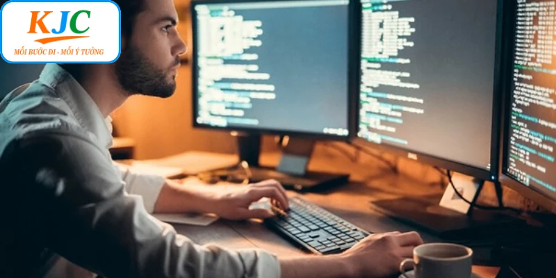 IT System Administrator đảm bảo an toàn dữ liệu 